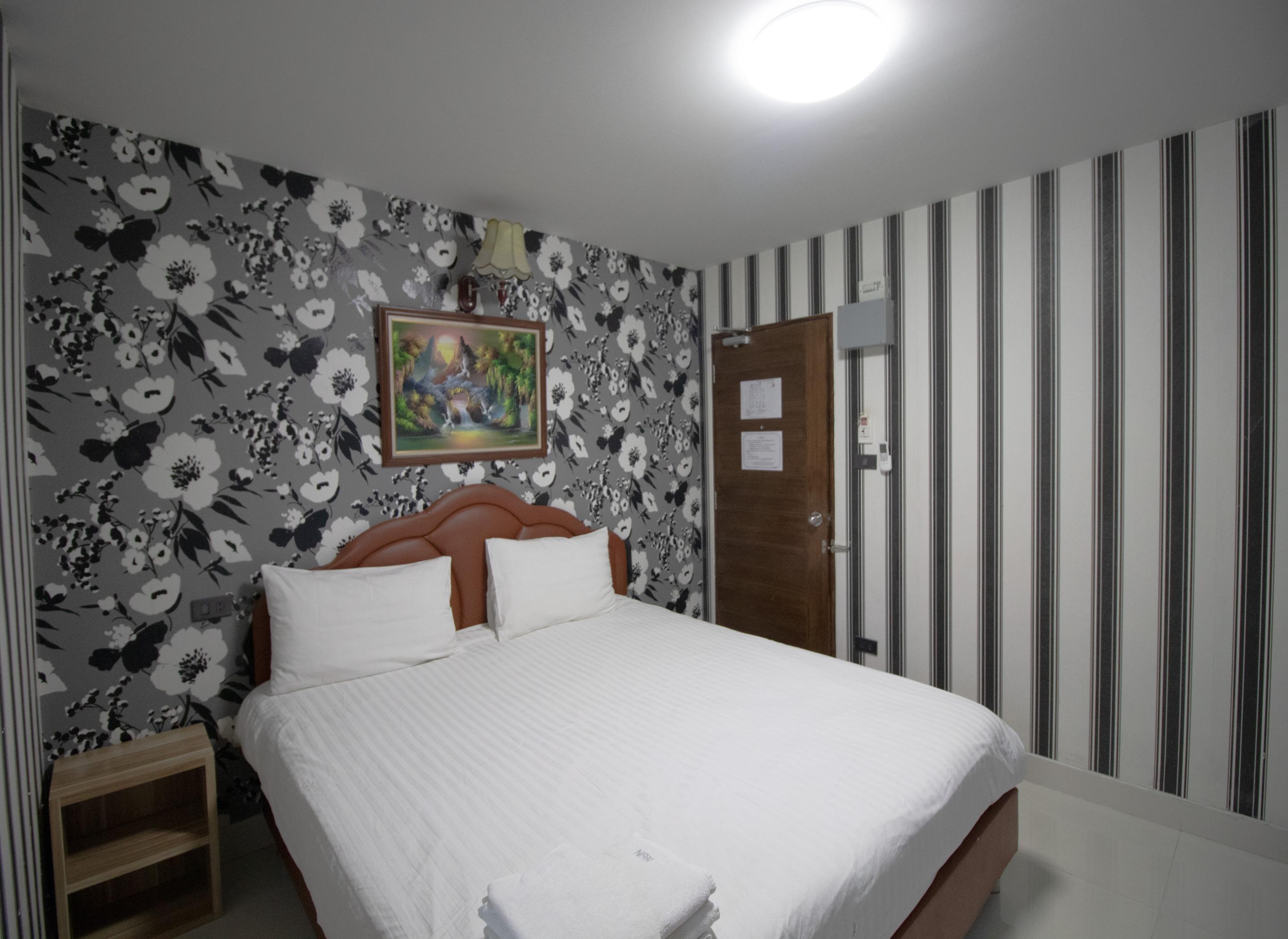 Kun Hotel Nakhon Ratchasima Exterior photo