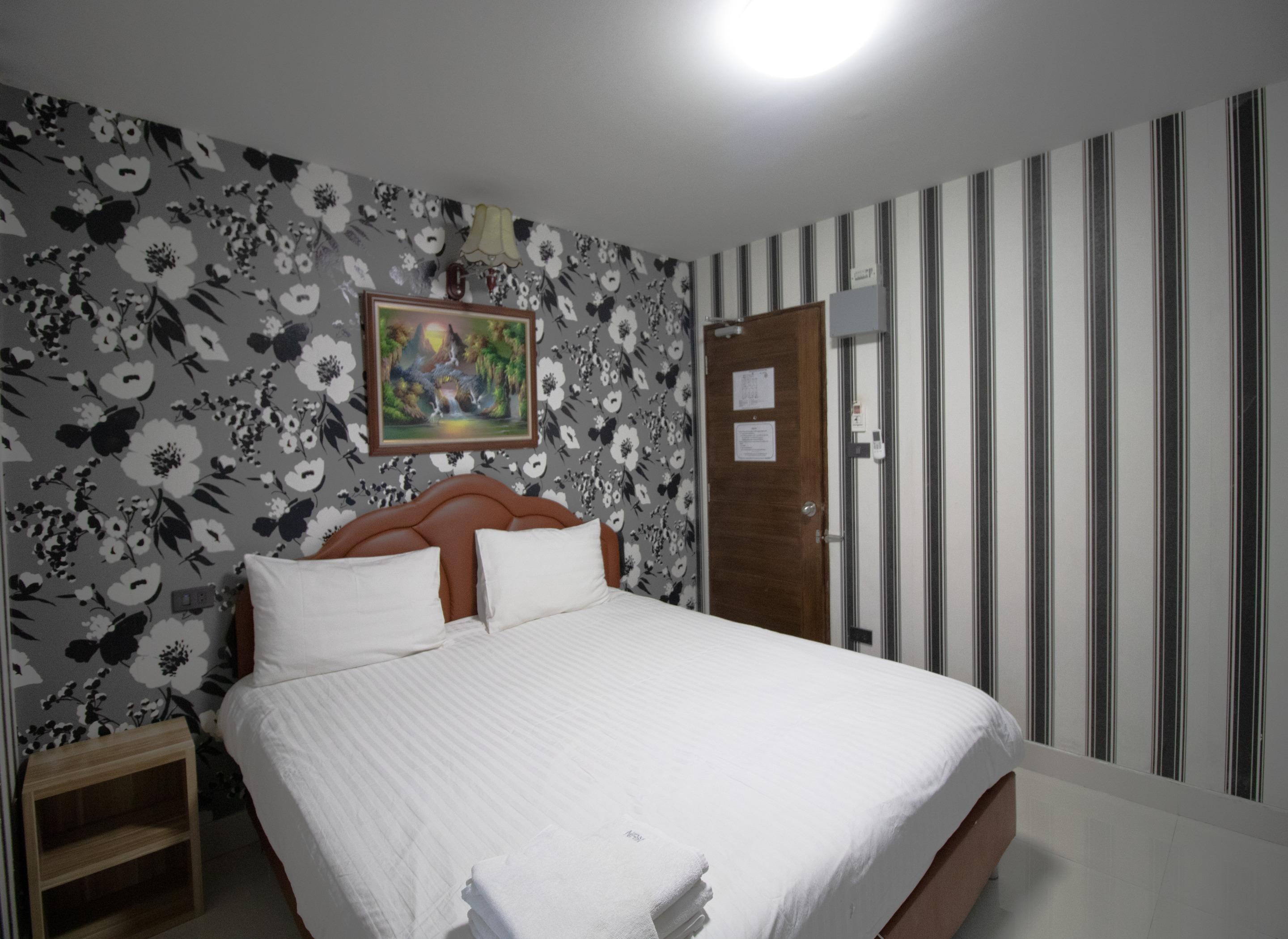 Kun Hotel Nakhon Ratchasima Exterior photo
