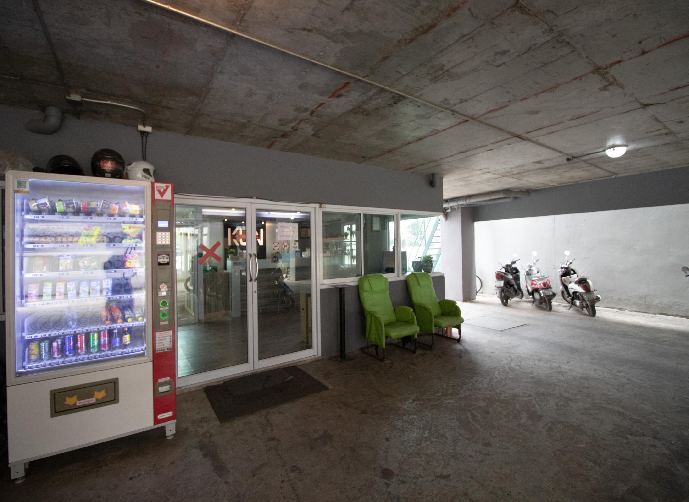 Kun Hotel Nakhon Ratchasima Exterior photo