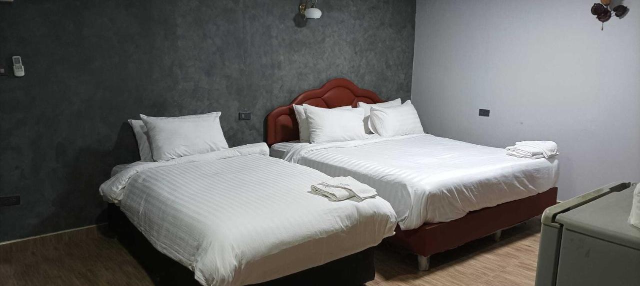 Kun Hotel Nakhon Ratchasima Exterior photo